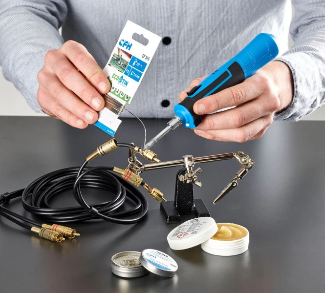 CFH Accu-Soldeerbout AK214