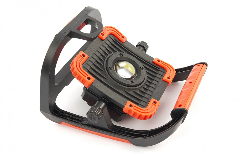 HBM 2800 Lumen IP 54 Professionele Oplaadbare LED Bouwlamp Met Powerbank Functie - Image 2