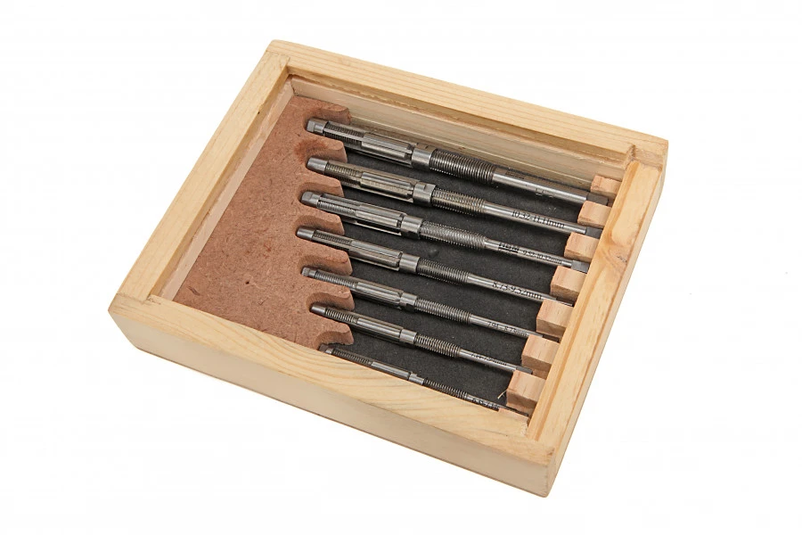 HBM 7 Delige Verstelbare Ruimerset 6mm T/M 12mm