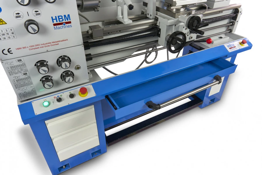 HBM 360 X 1000 Industriële Compleet Metaaldraaibank Met Grote Doorlaat Met 3 Assig LCD Digitaal Uitleessysteem- 230 Volt - Image 13